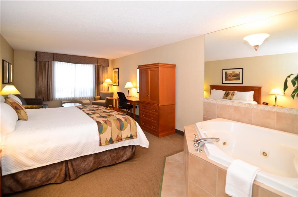 Best Western Plus Calgary Centre Inn Room photo